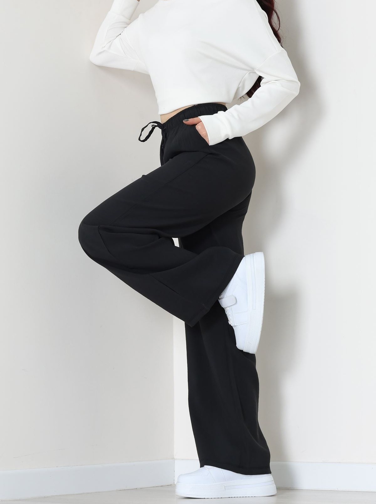 soft touch dokuma modal pantolon siyah – yüksek bel, salaş kalıp soft touch dokuma modal pantolon siyah – yüksek bel, salaş kalıp